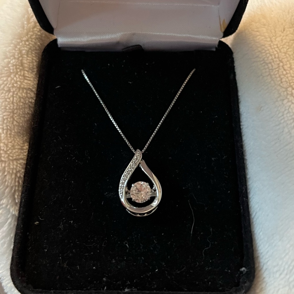 COPY - Kay Jewelers Teardrop Necklace